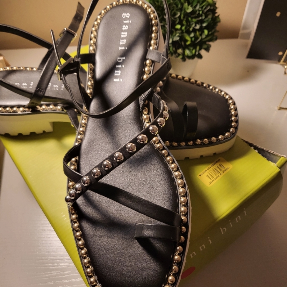 New womens shoes